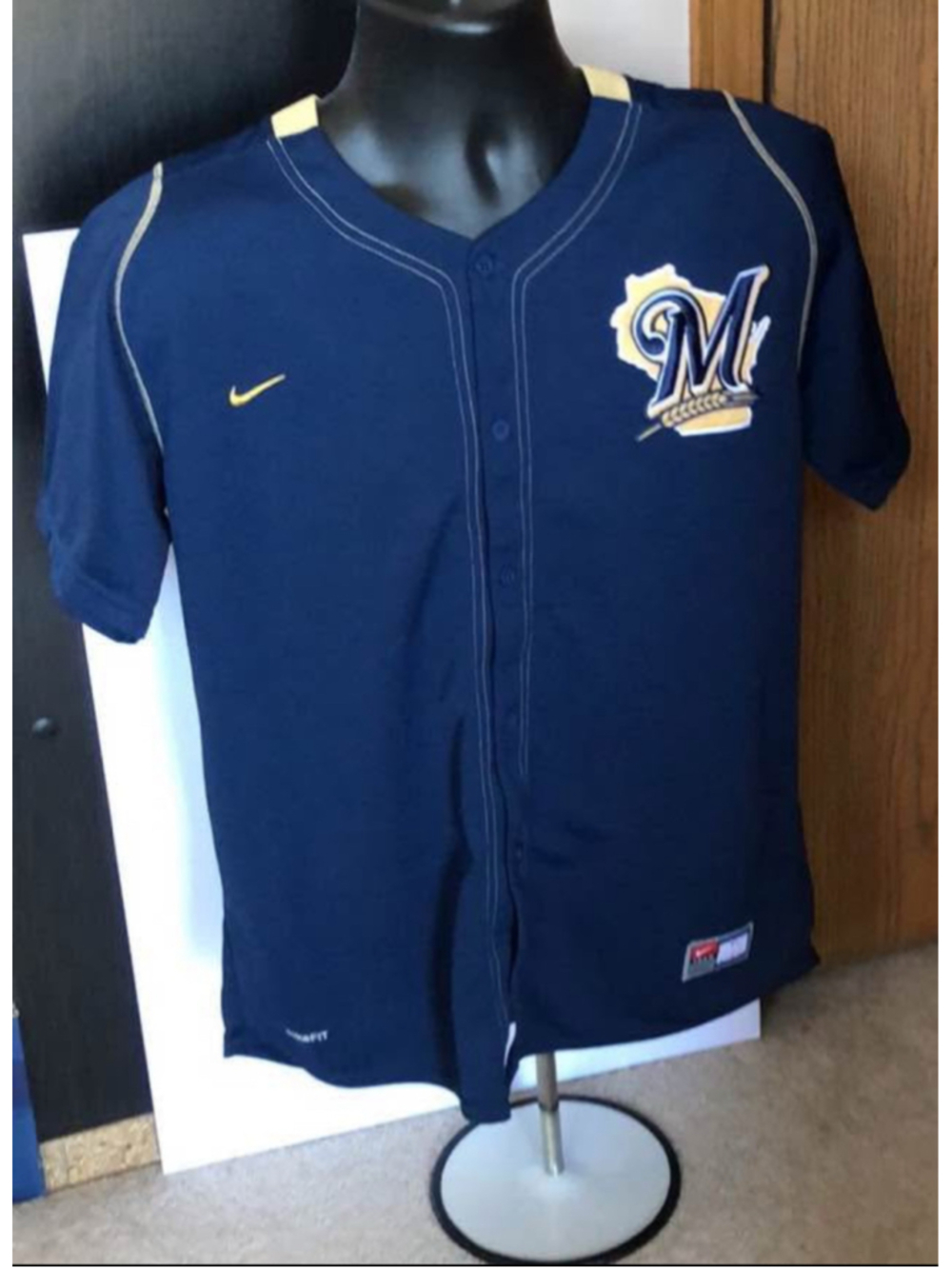 Men's Nike Milwaukee Brewers Fielder 28 Baseball Jersey Navy Gold XL